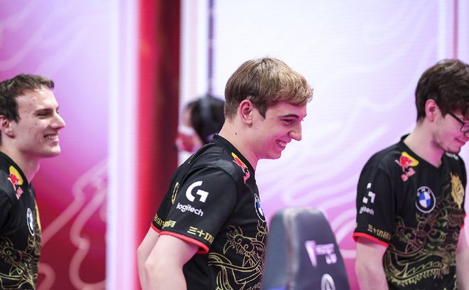 开云体育-Karsa在G2比赛中败北，关键助攻引发热议！的简单介绍